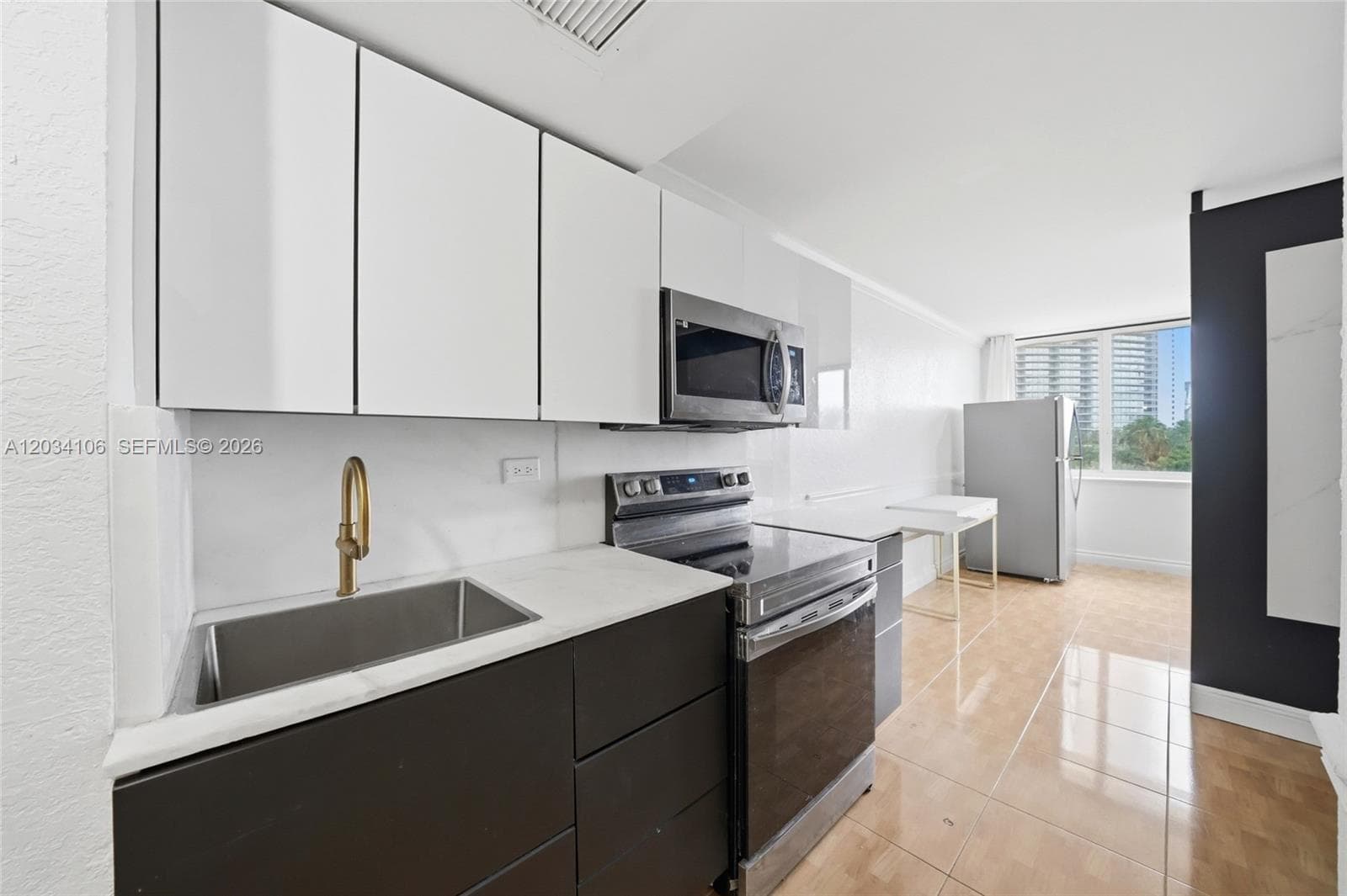 19201 Collins Ave # 341, Sunny Isles Beach FL 33160 — 12