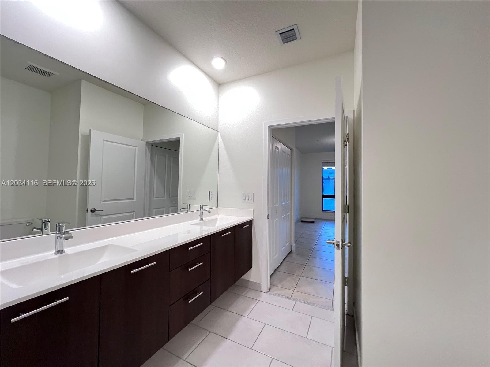 8265 NW 41st St # 405, Doral FL 33166 — 13