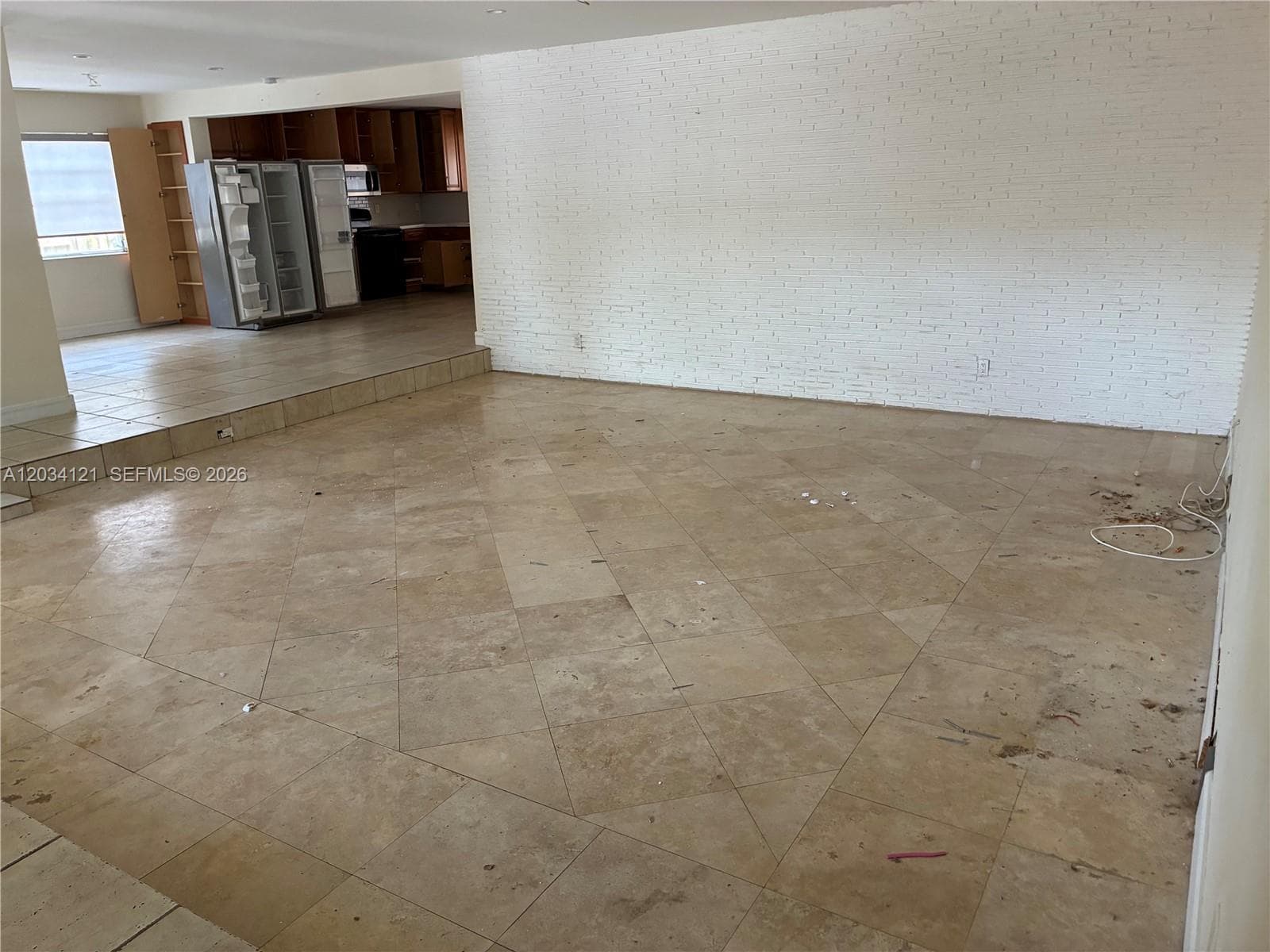 18715 NE 18th Ave, Miami FL 33179 — 15