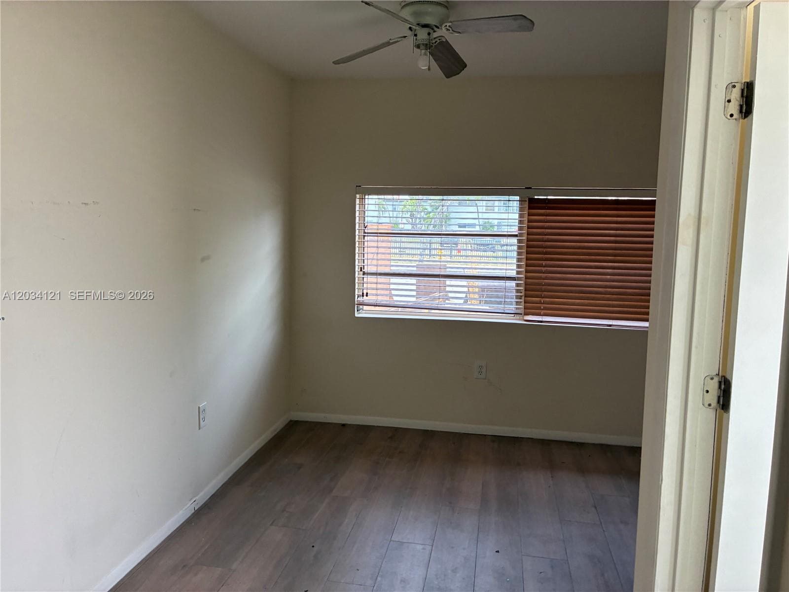 18715 NE 18th Ave, Miami FL 33179 — 19