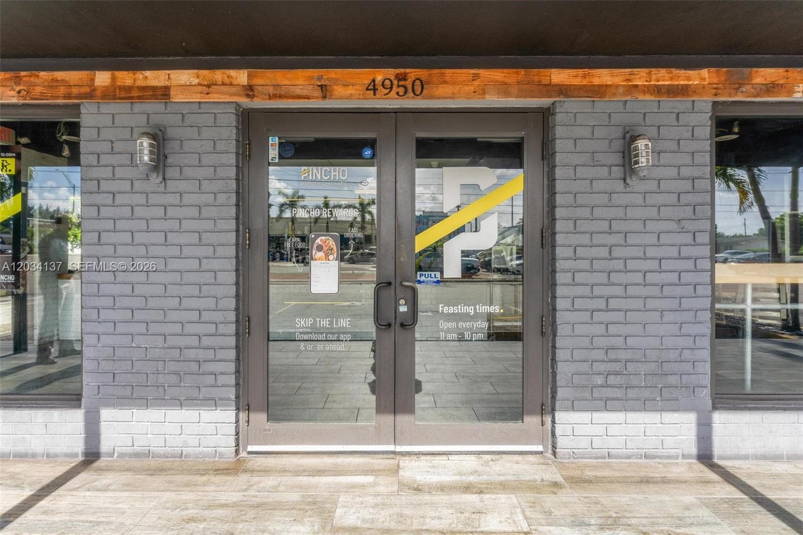 4950 W 12th Ave, Hialeah FL 33012 — 4