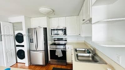 1627 SW 37th Ave # 1102, Miami FL 33145 — 15