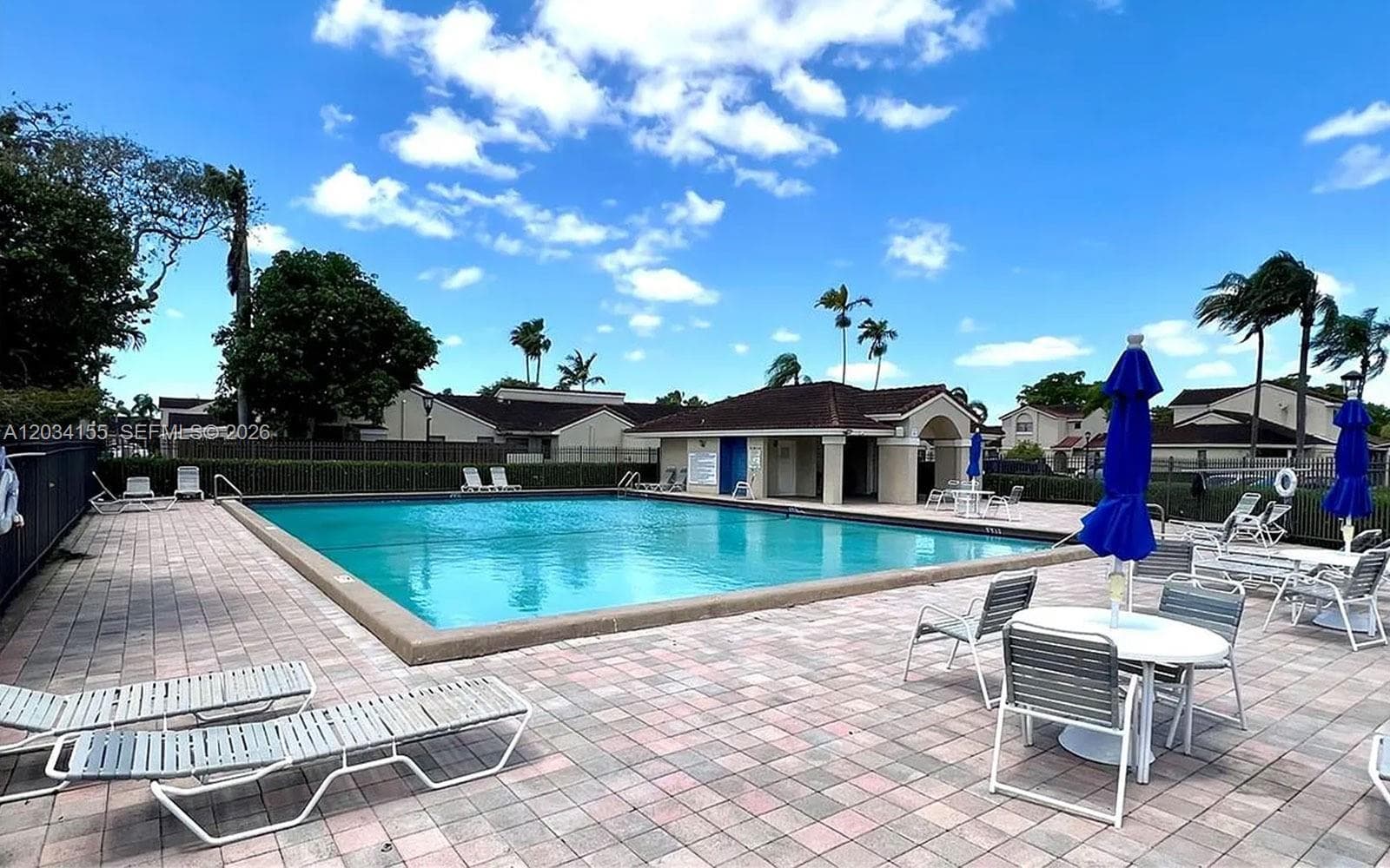 6361 NW 170th Ln, Hialeah FL 33015 — 11