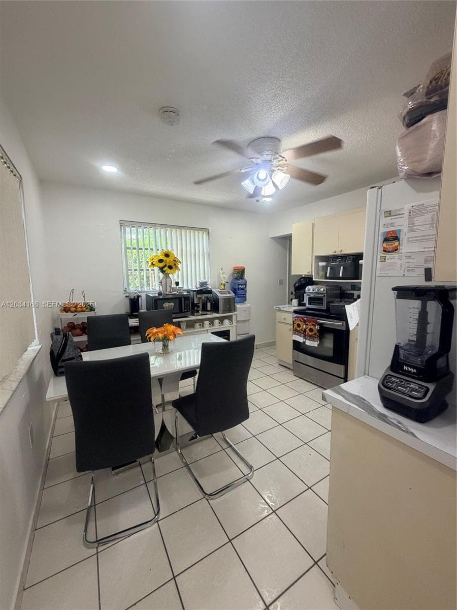 3821 SW 89th Ct, Miami FL 33165 — 5