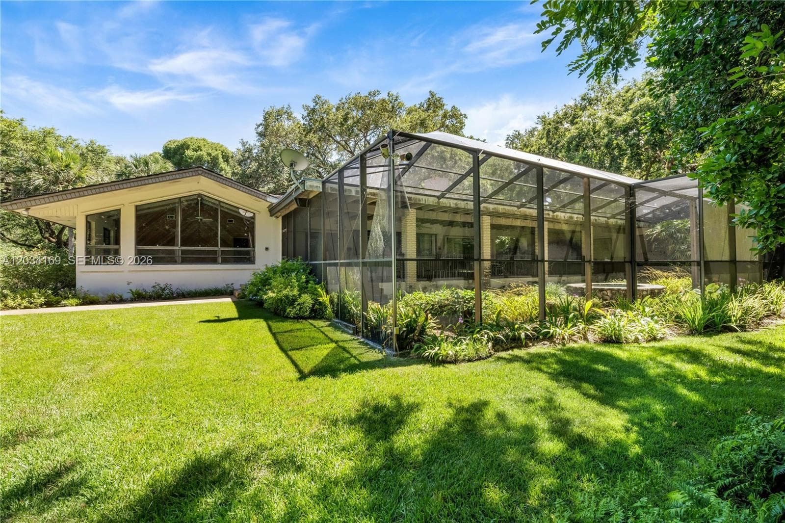 9979 Fairchild Way, Coral Gables FL 33156 — 19