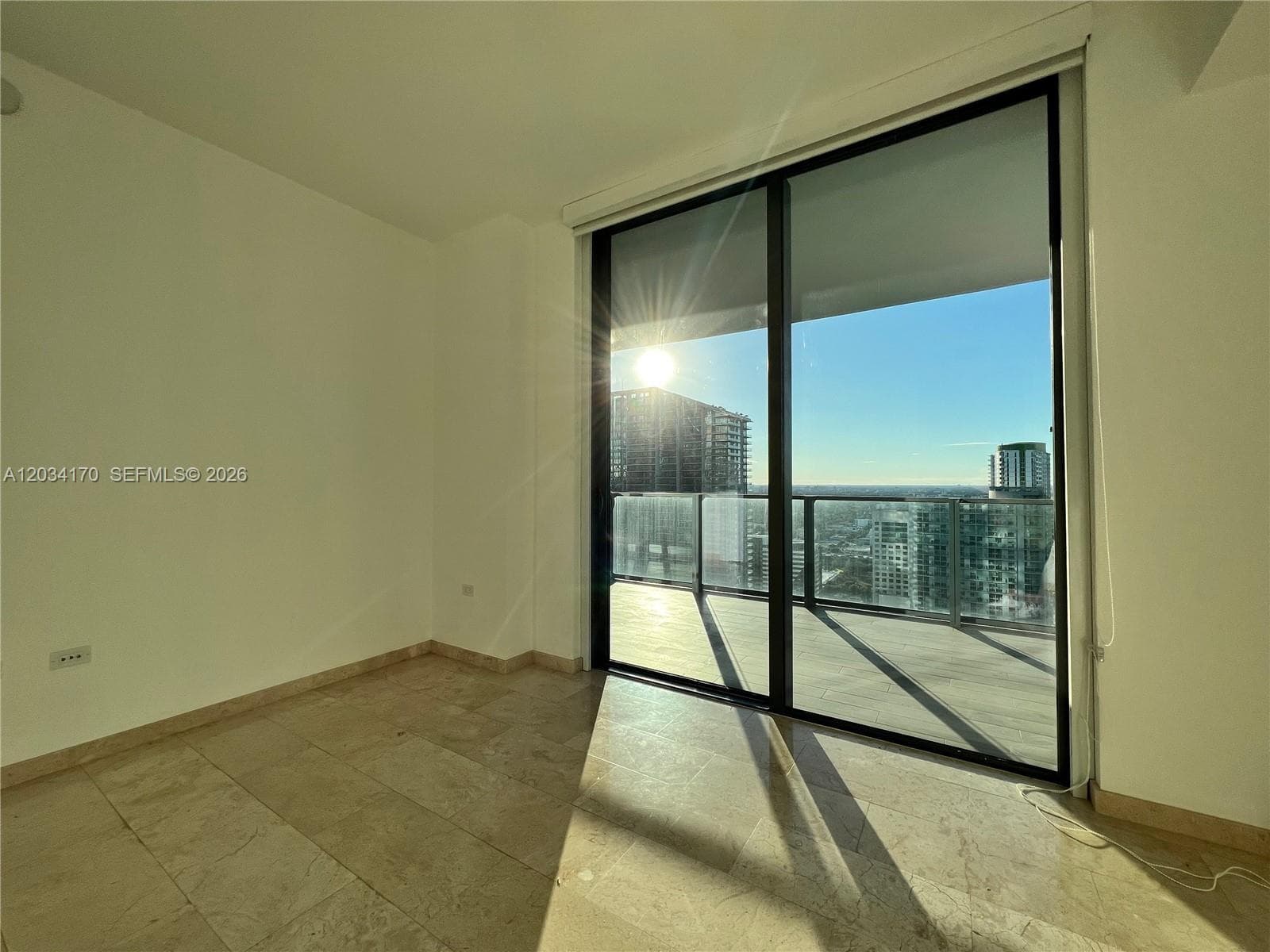 68 SE 6th St # 3308, Miami FL 33131 — 12