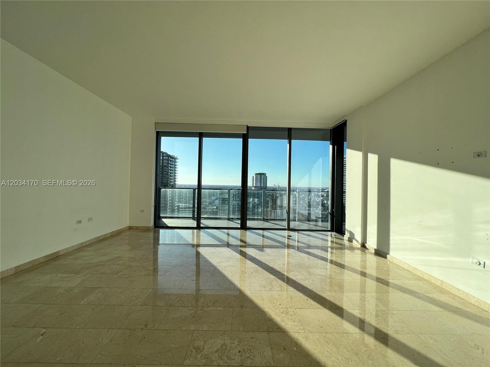 68 SE 6th St # 3308, Miami FL 33131 — 3