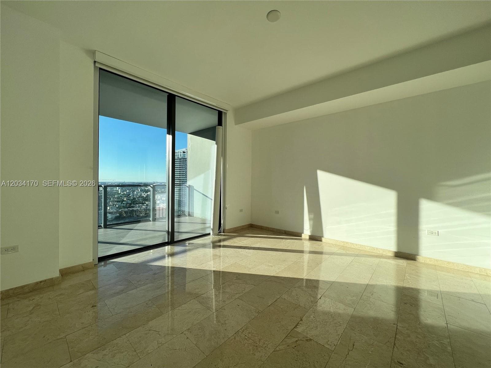 68 SE 6th St # 3308, Miami FL 33131 — 11
