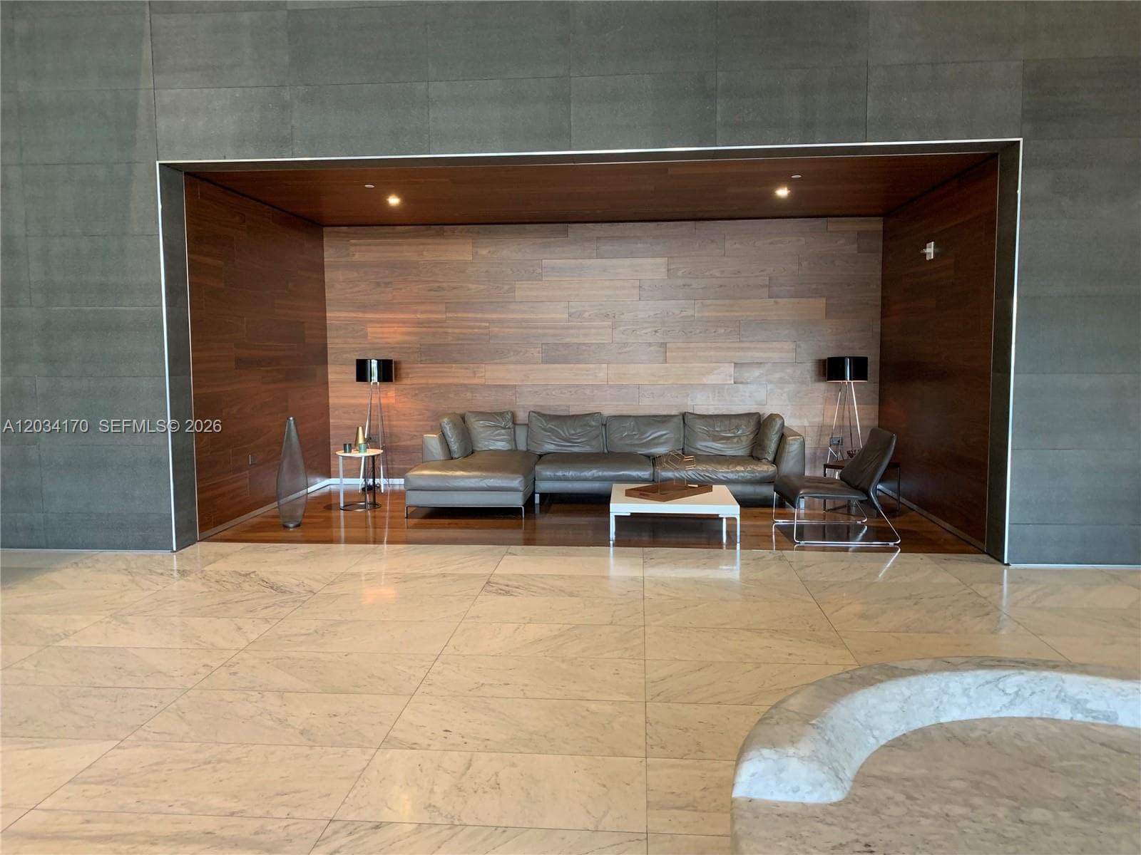 68 SE 6th St # 3308, Miami FL 33131 — 29