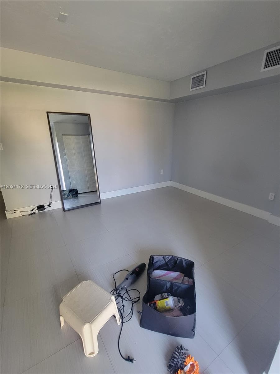15250 SW 154th Ave, Miami FL 33187 — 8
