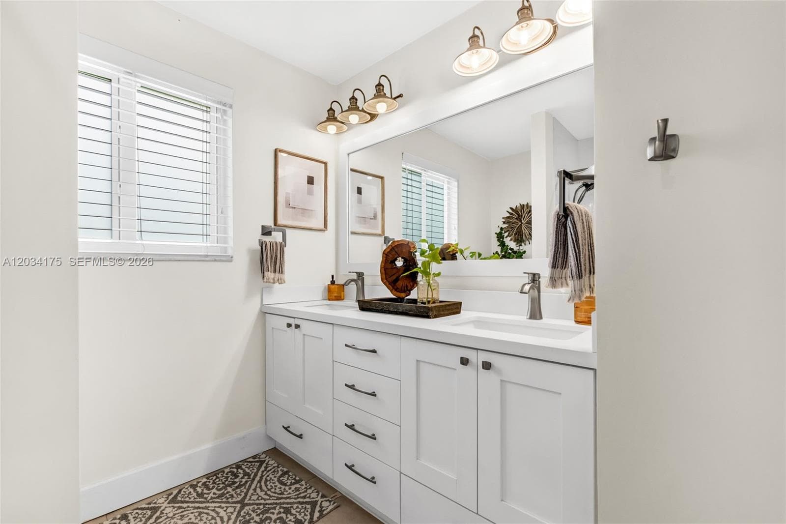 8601 Dundee Ter, Miami Lakes FL 33016 — 34
