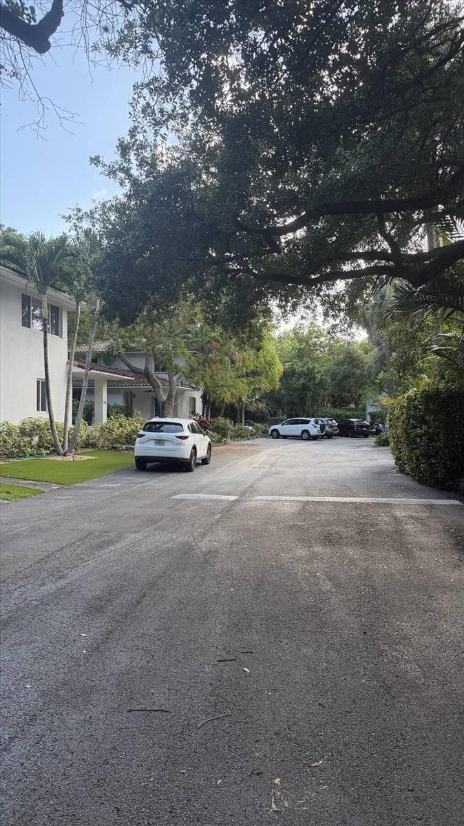 3611 SW 37th Avenue # 19, Coconut Grove FL 33133 — 6