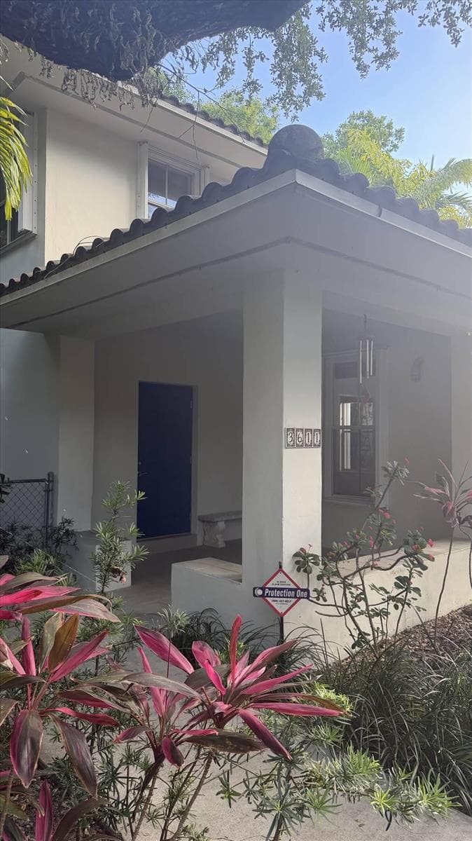 3611 SW 37th Avenue # 19, Coconut Grove FL 33133 — 3