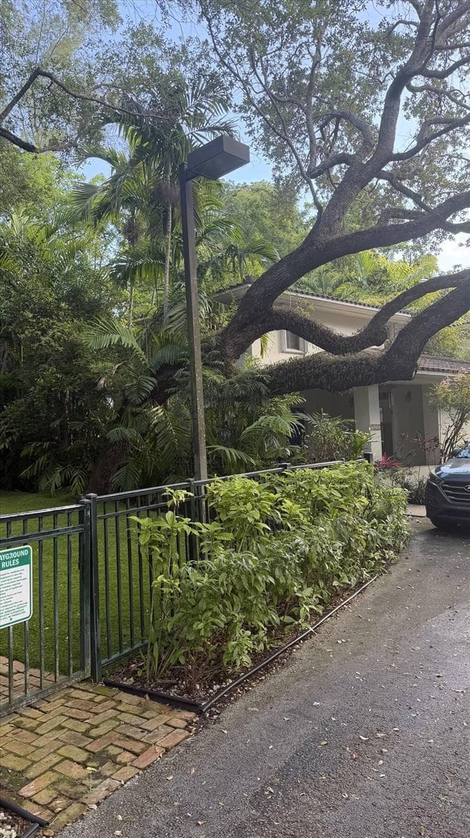 3611 SW 37th Avenue # 19, Coconut Grove FL 33133 — 4