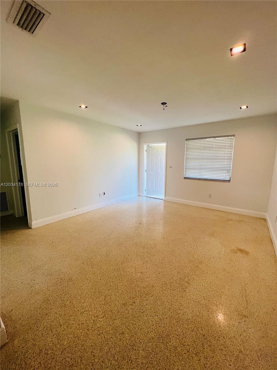103 SW 80th Ave # 103, Miami FL 33144 — 5