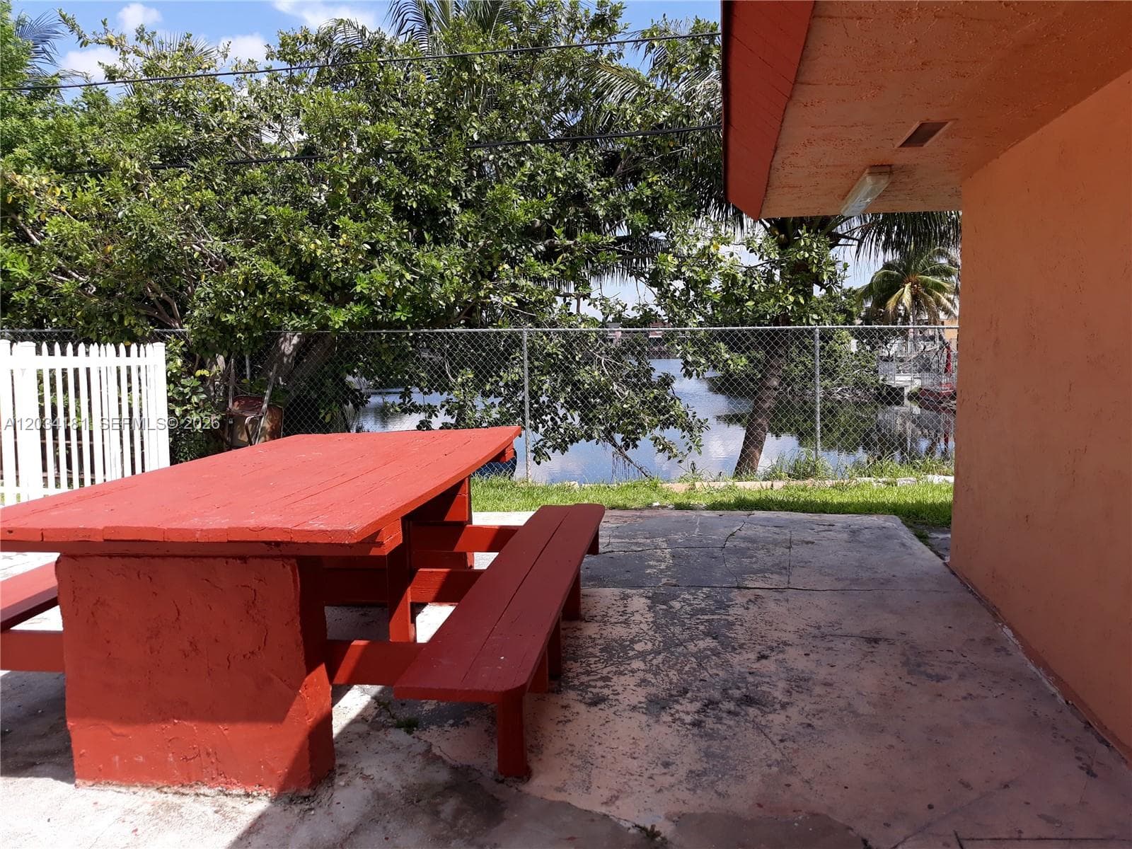 6850 W 14th Ct # C28, Hialeah FL 33014 — 11