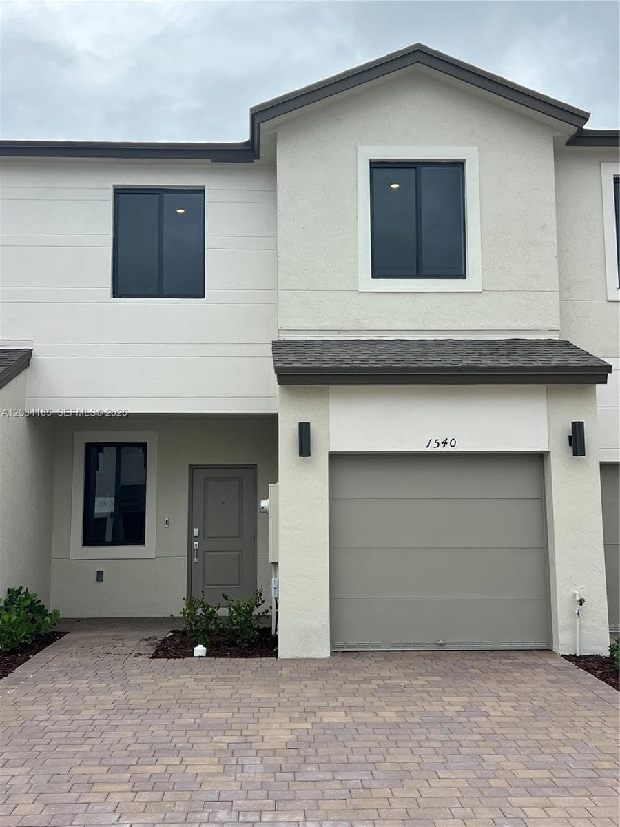 1540 NW 1st St, Florida City FL 33034 — 2
