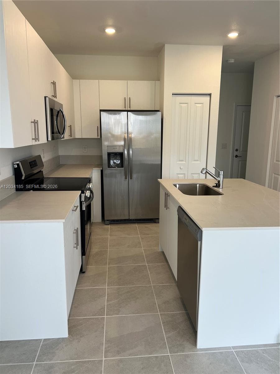 1540 NW 1st St, Florida City FL 33034 — 3