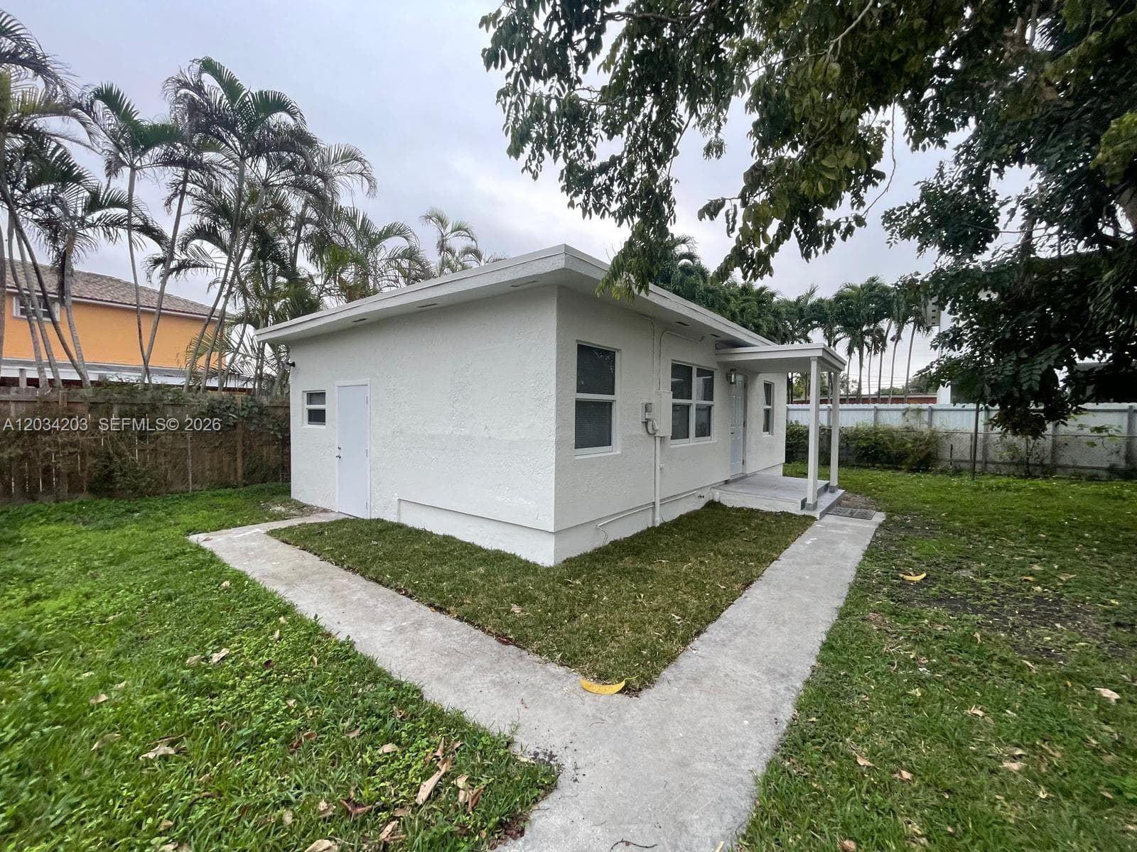 2103 SW 60th Ave # 2, Miami FL 33155 — 3