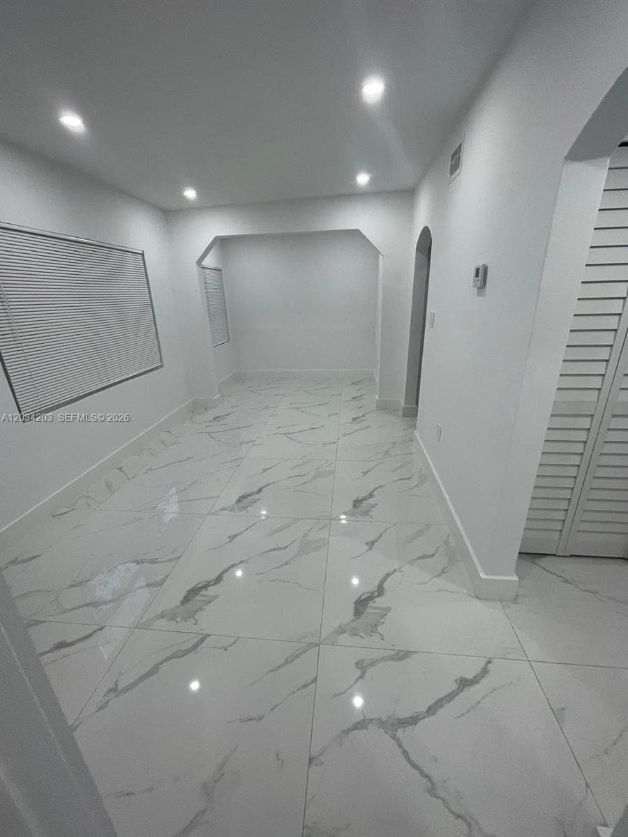 2103 SW 60th Ave # 2, Miami FL 33155 — 8