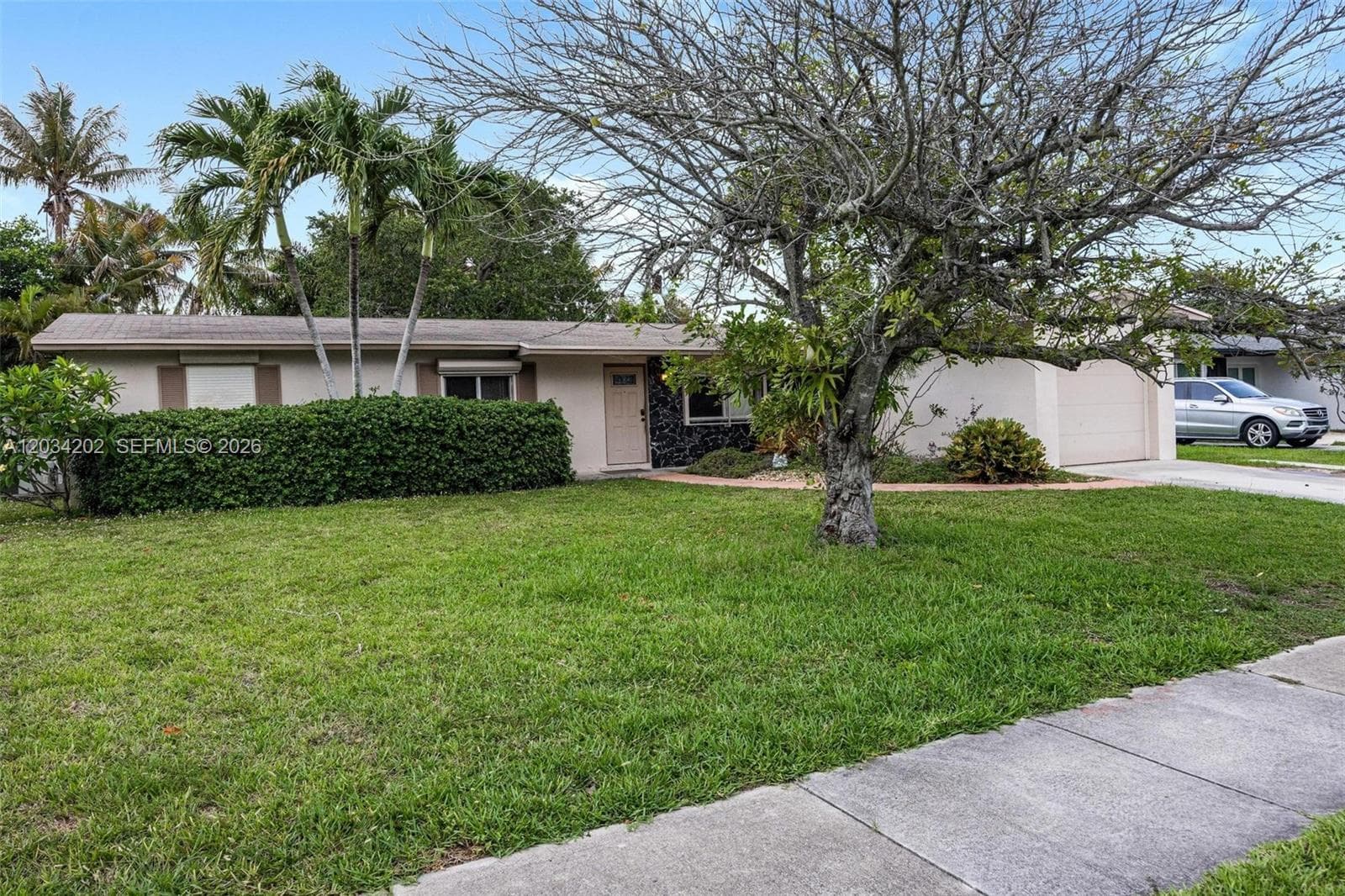 8771 SW 200th Ter, Cutler Bay FL 33189 — 2