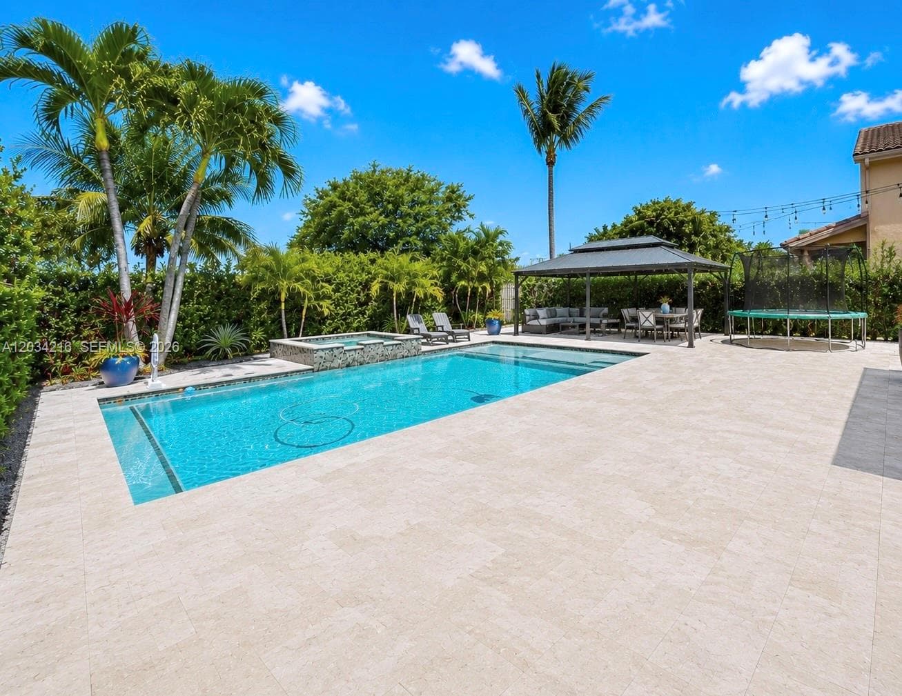 19001 NW 79th Ct, Hialeah FL 33015 — 17