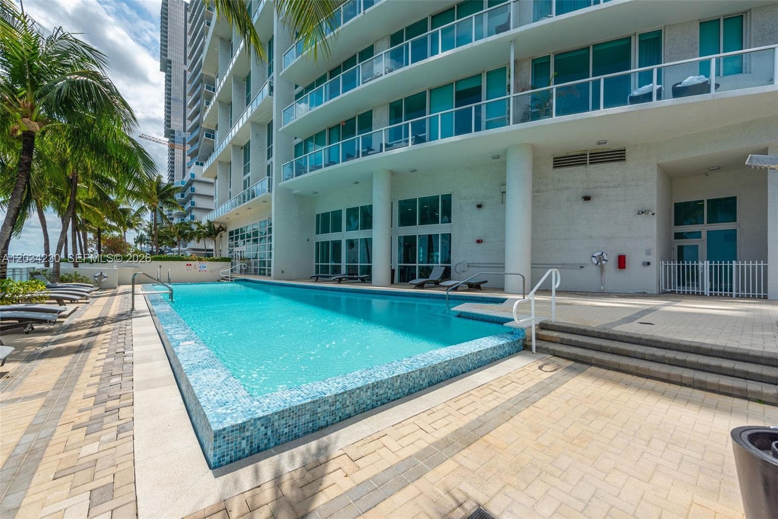 665 NE 25th St # 802, Miami FL 33137 — 56