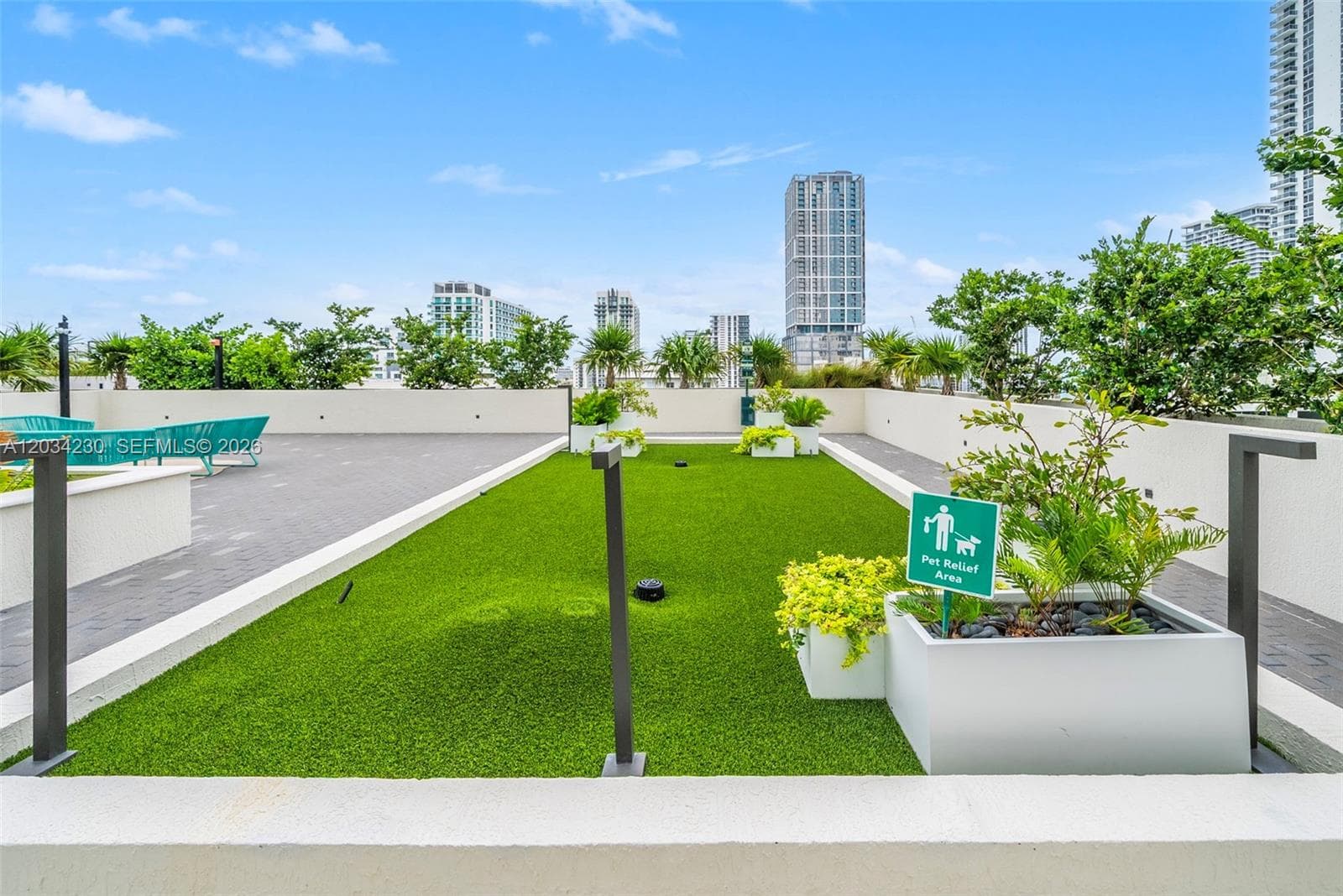 665 NE 25th St # 802, Miami FL 33137 — 26