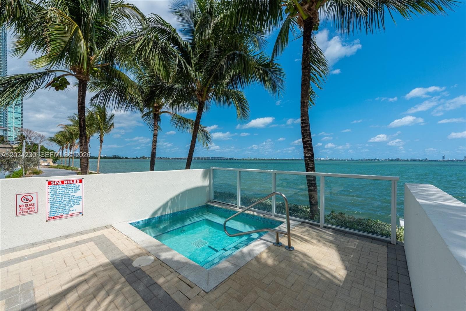 665 NE 25th St # 802, Miami FL 33137 — 66