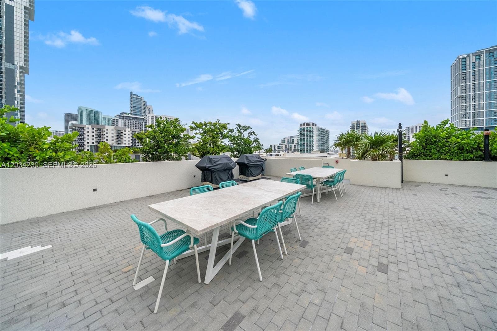 665 NE 25th St # 802, Miami FL 33137 — 29