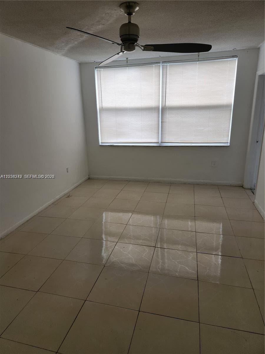 1351 NE 191st St # E415, Miami FL 33179 — 10