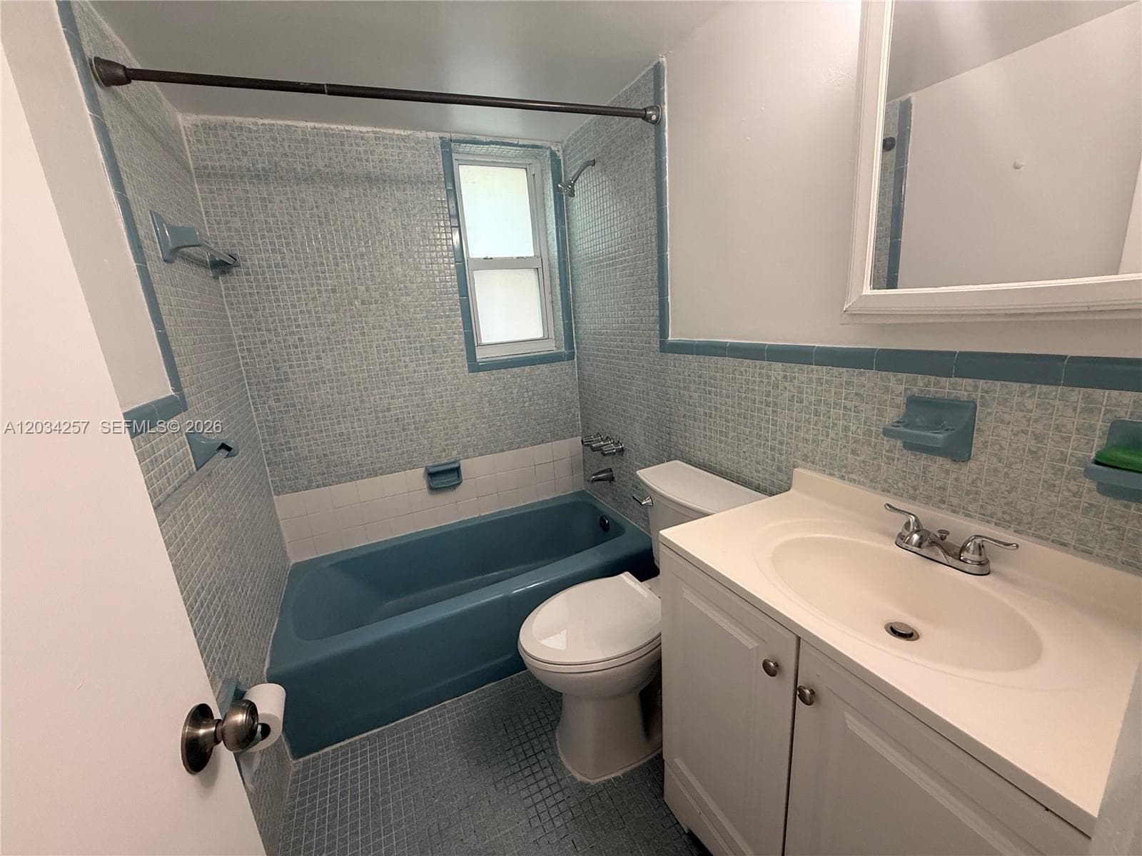 1860 SW 22nd St # 11, Miami FL 33145 — 13