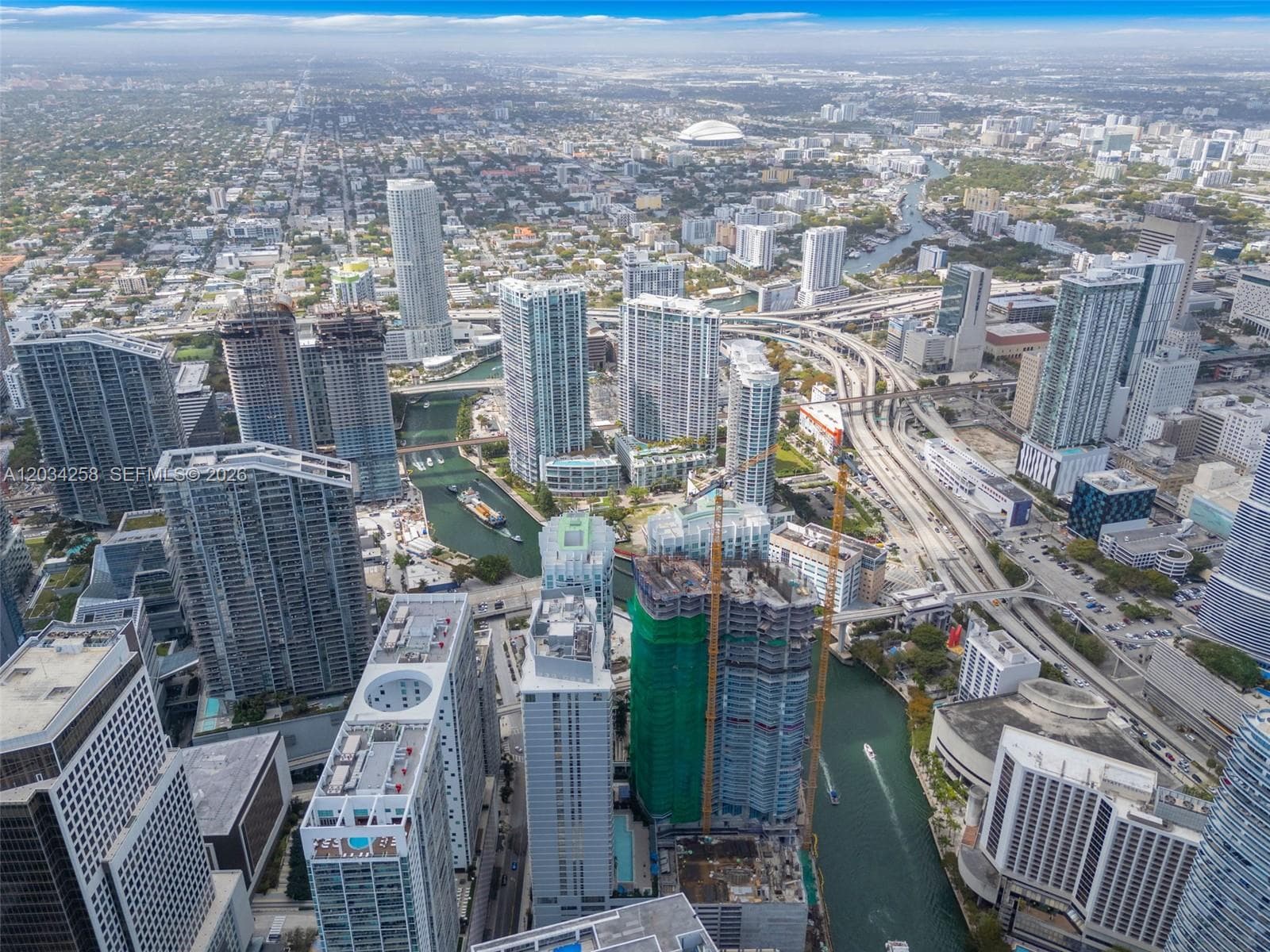 77 SE 5 th st, Miami FL 33131 — 55