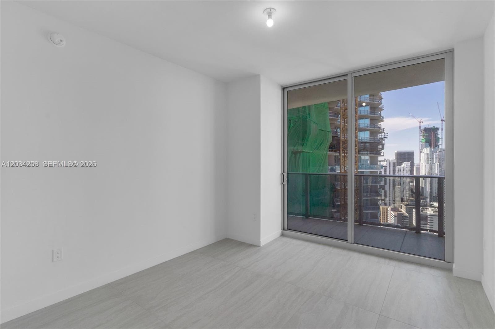 77 SE 5 th st, Miami FL 33131 — 15