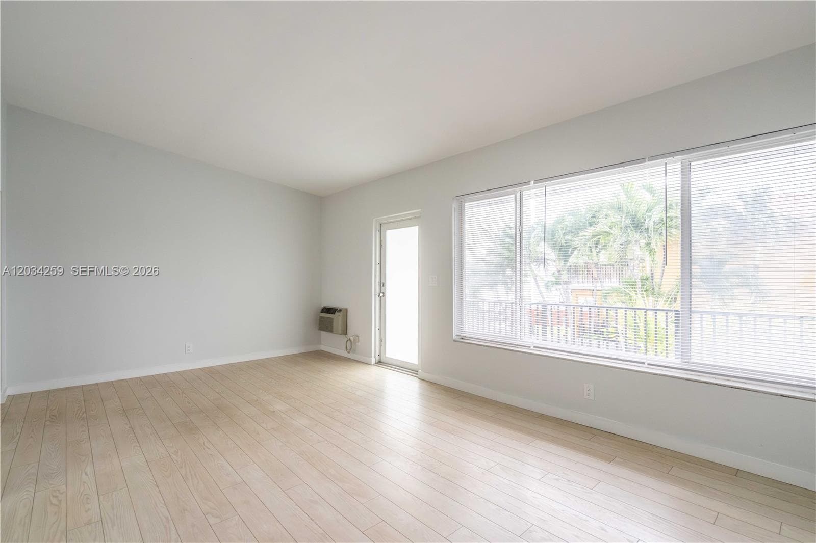1750 S Treasure Dr # 8, North Bay Village FL 33141 — 3