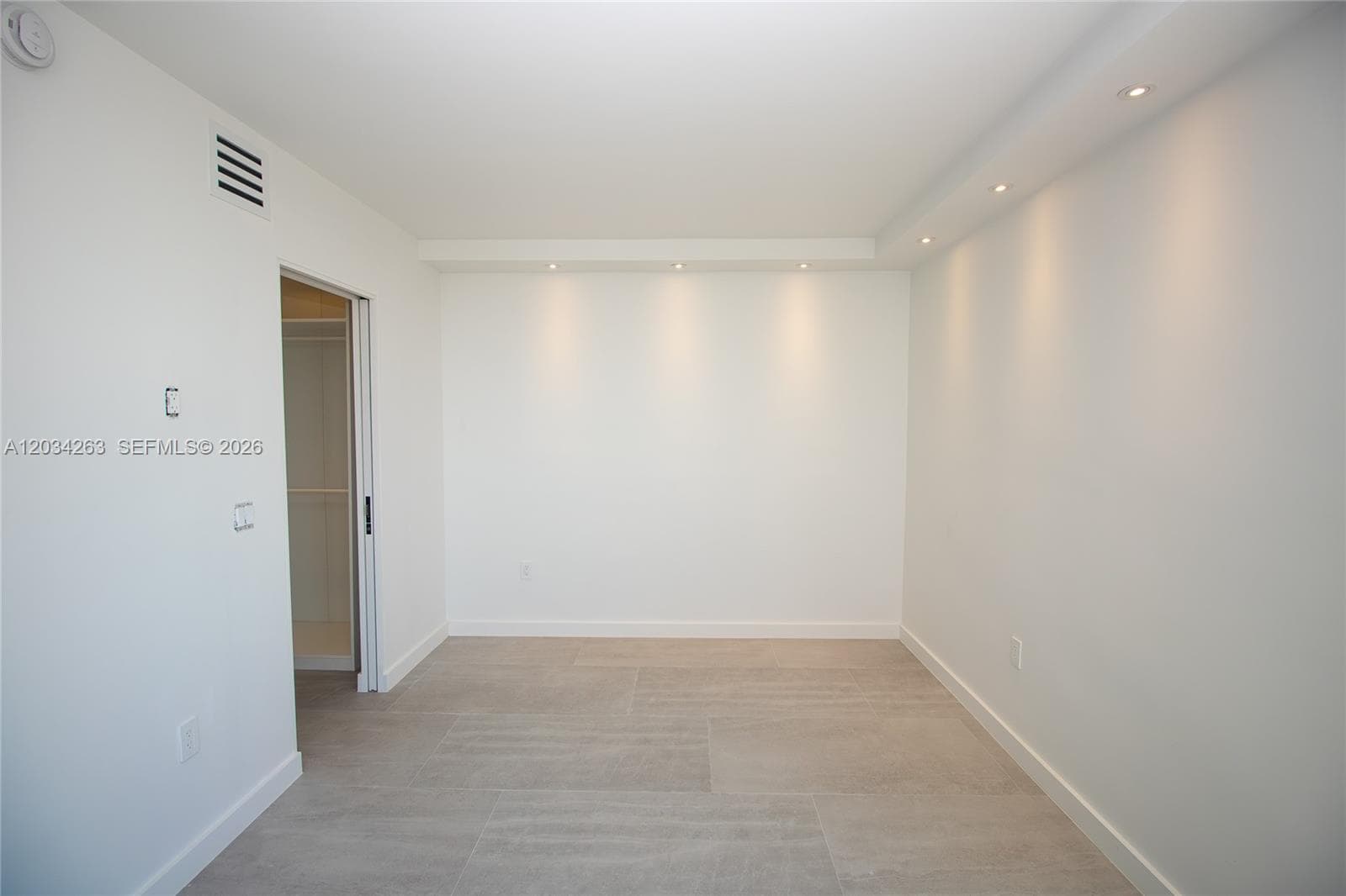 2899 Collins Ave # 1422, Miami Beach FL 33140 — 10