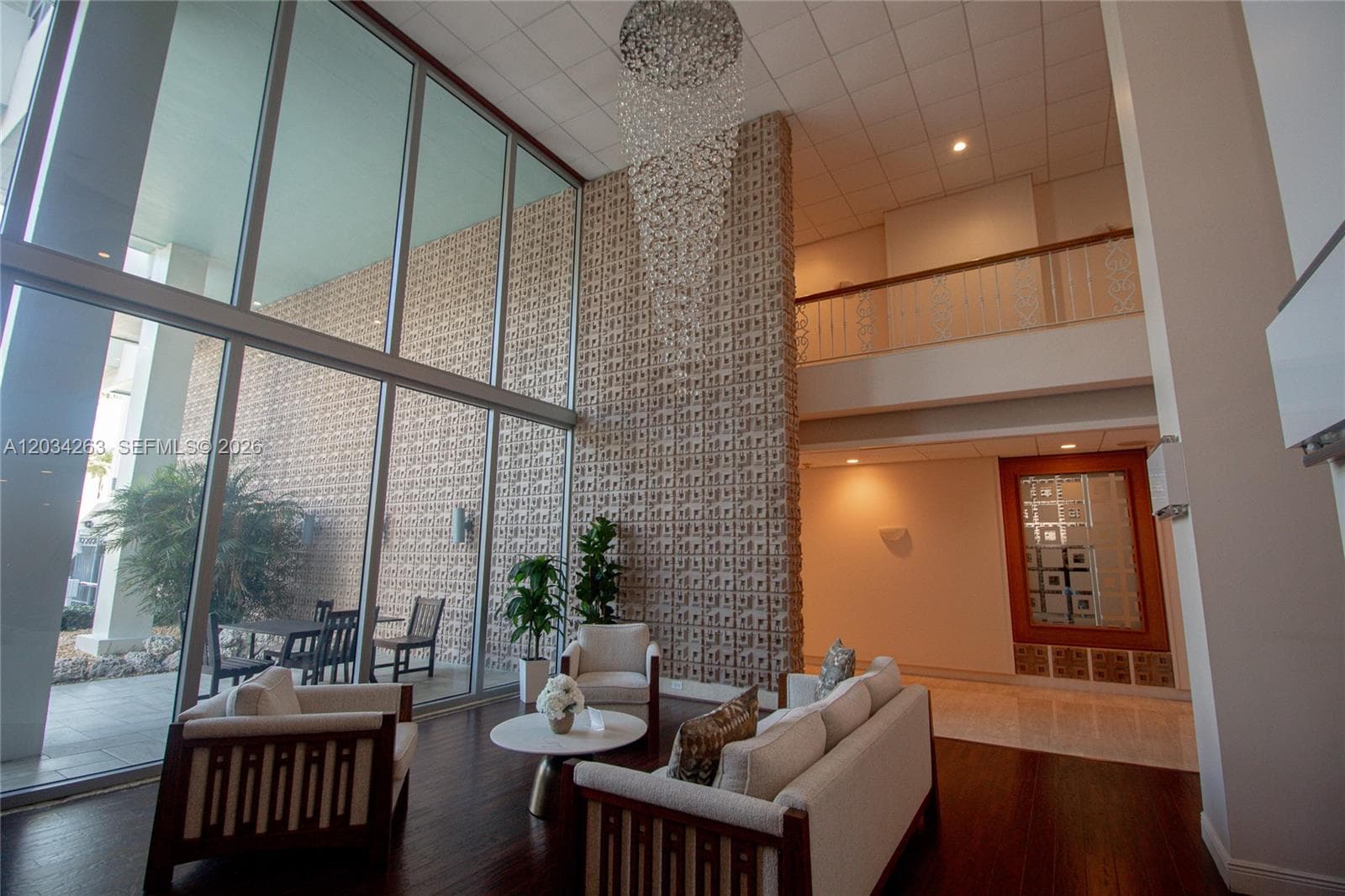 2899 Collins Ave # 1422, Miami Beach FL 33140 — 18