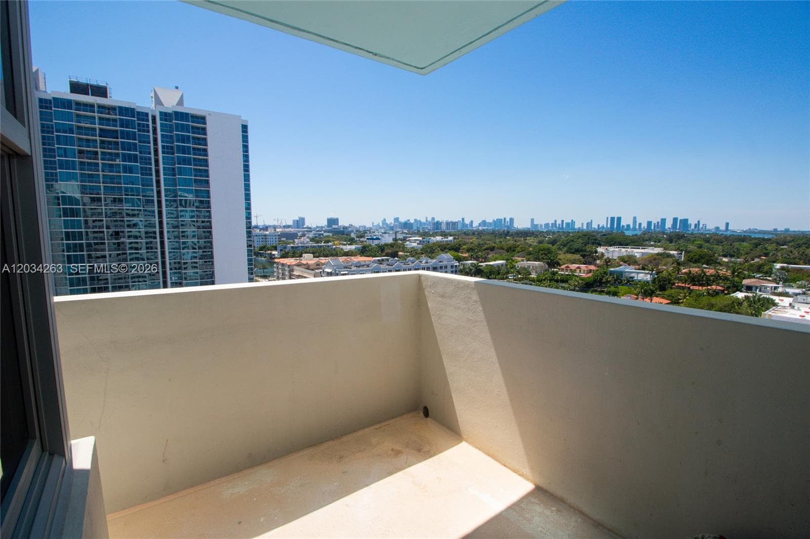 2899 Collins Ave # 1422, Miami Beach FL 33140 — 15