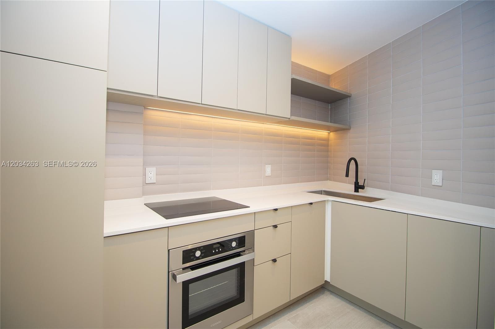 2899 Collins Ave # 1422, Miami Beach FL 33140 — 4