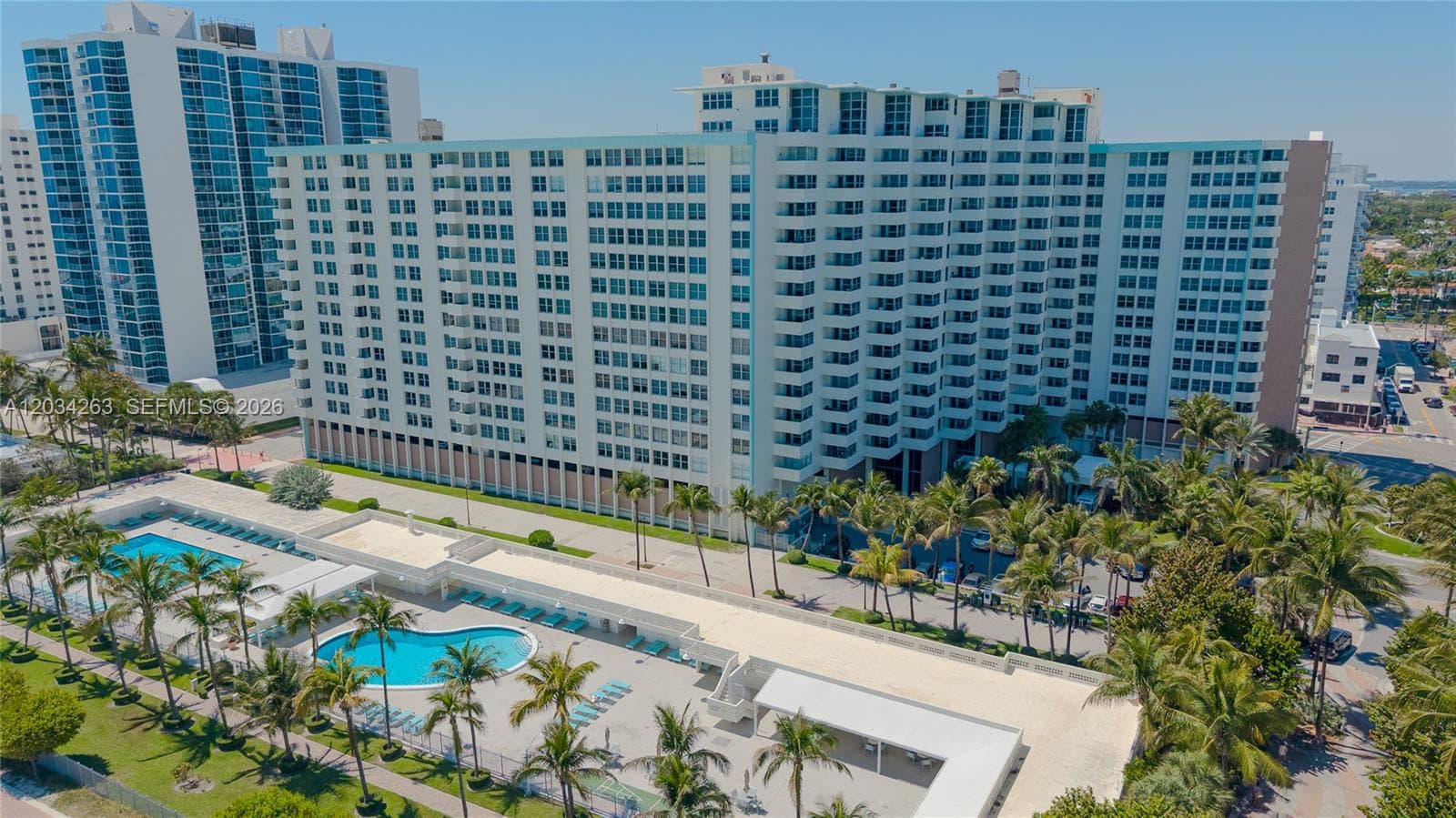 2899 Collins Ave # 1422, Miami Beach FL 33140 — 25
