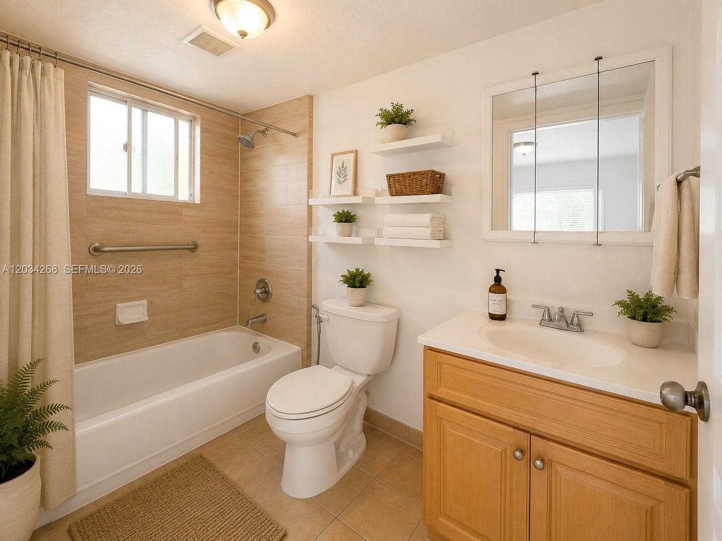 Villa Veranda Condo, Hialeah, FL — 18
