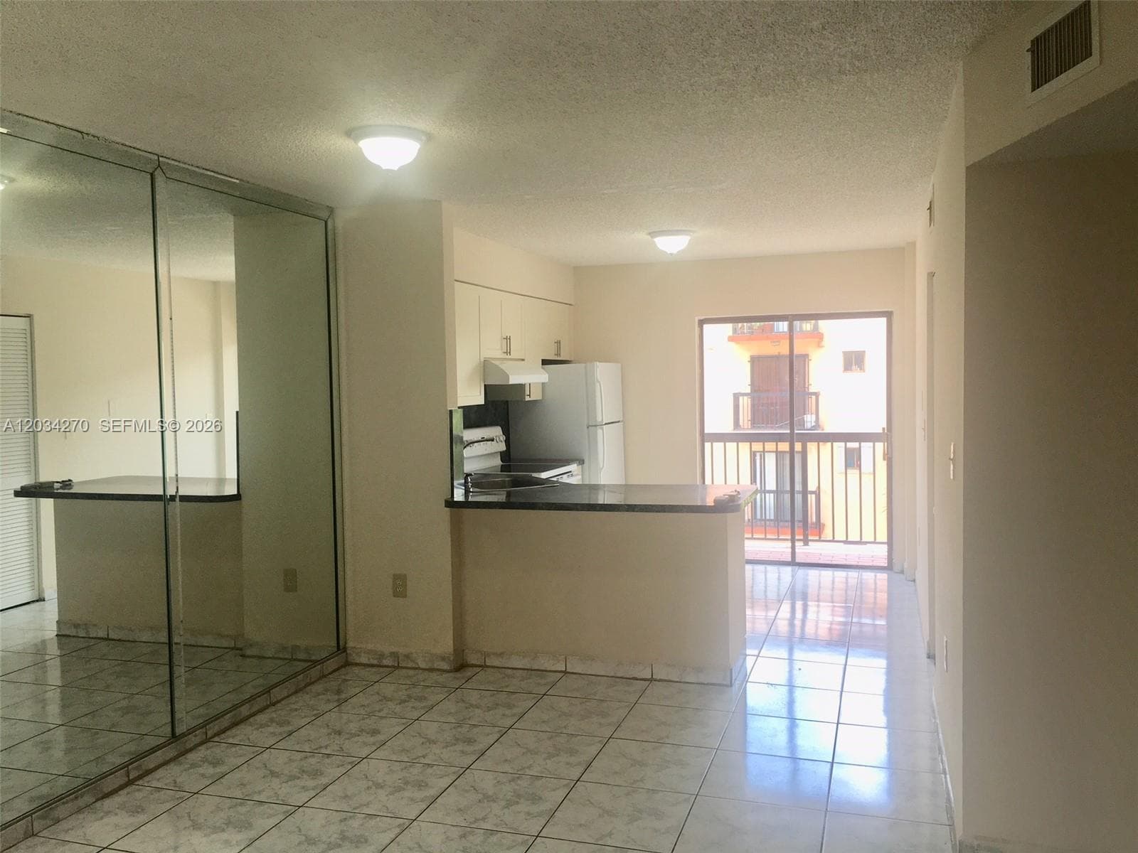 5400 W 21st Ct # 306, Hialeah FL 33016 — 6