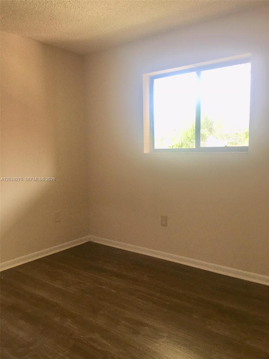 5400 W 21st Ct # 306, Hialeah FL 33016 — 10