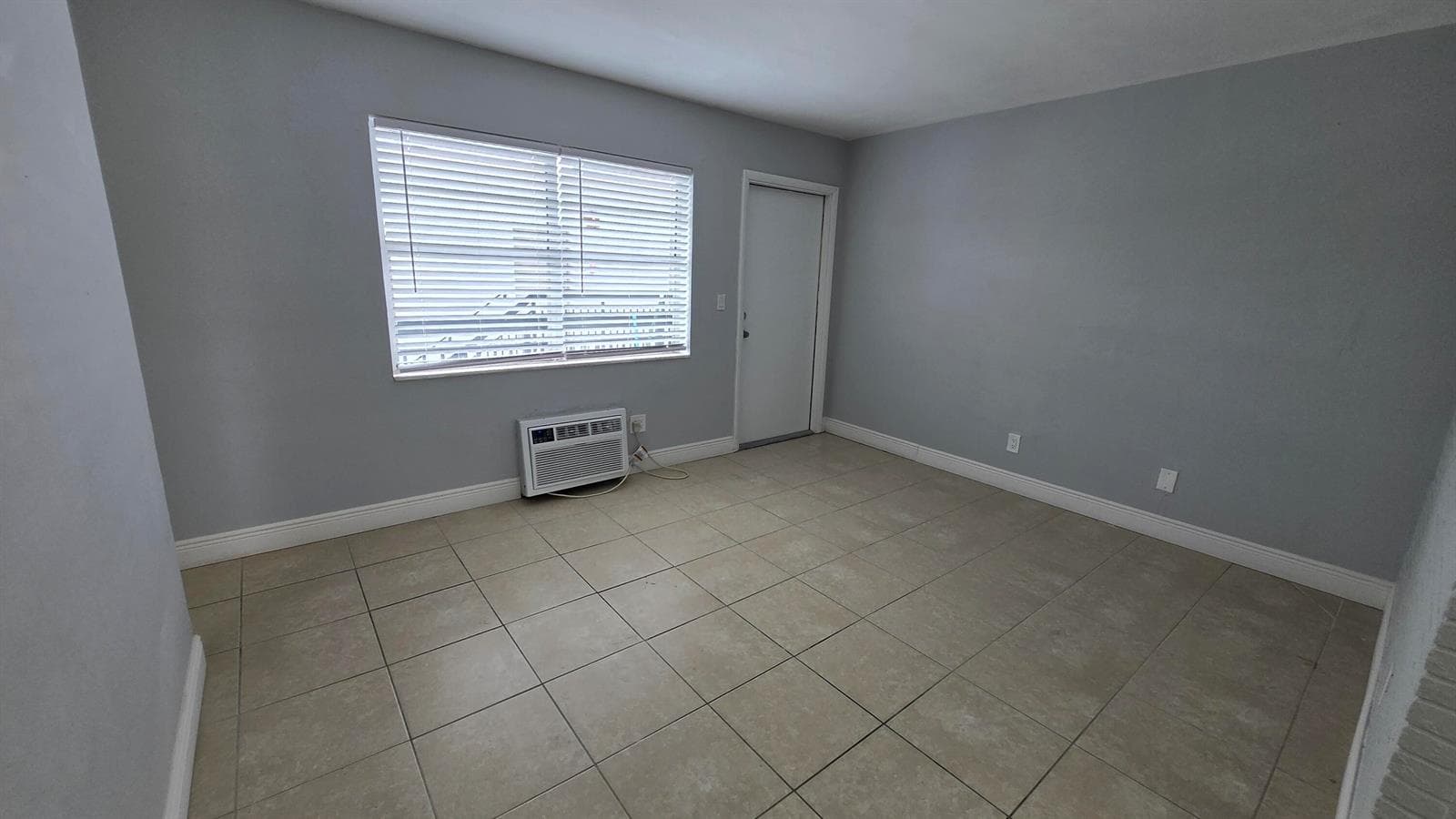 16951 NE 18th Avenue # 14, Miami FL 33162 — 6