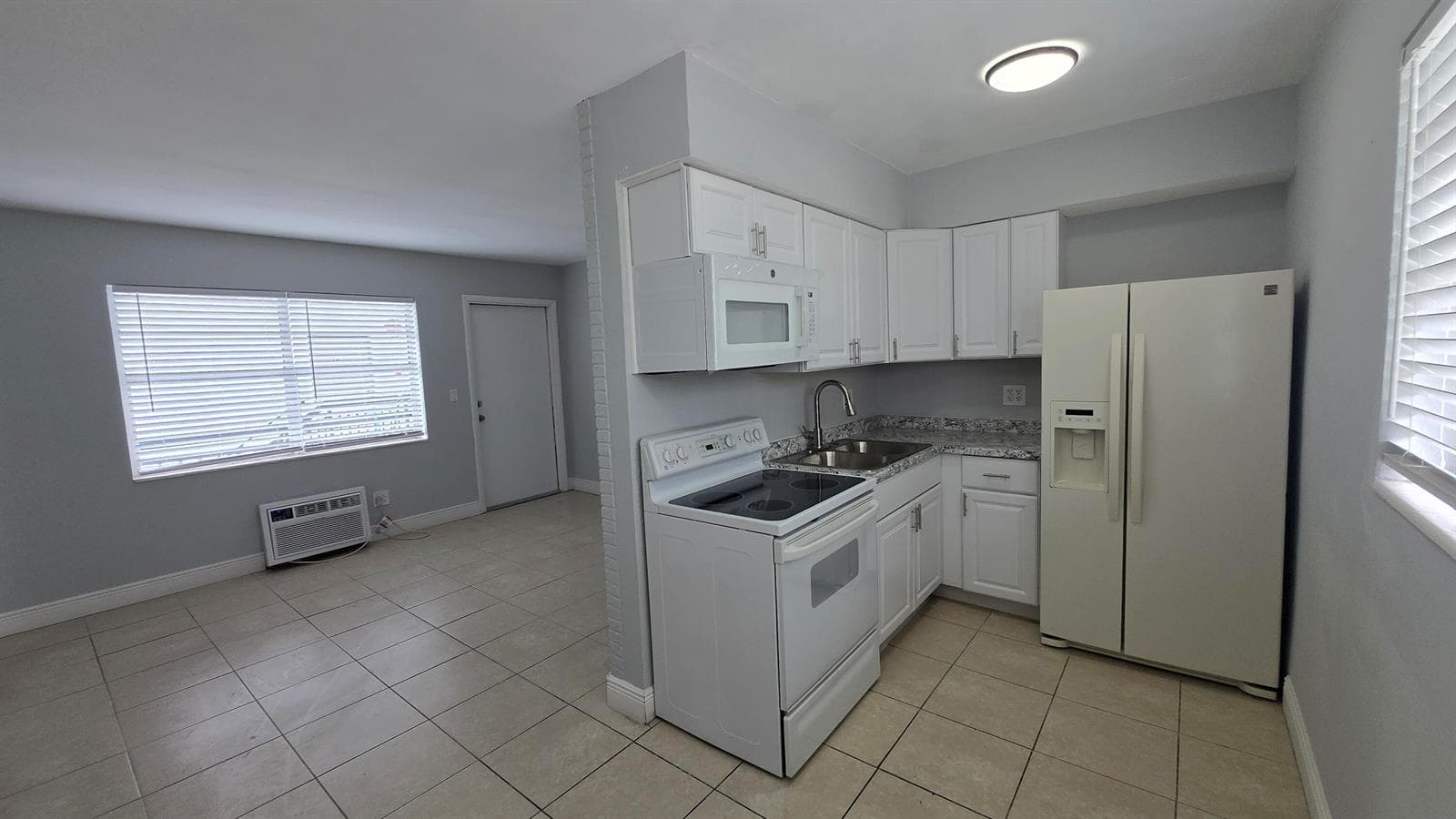 16951 NE 18th Avenue # 14, Miami FL 33162 — 5