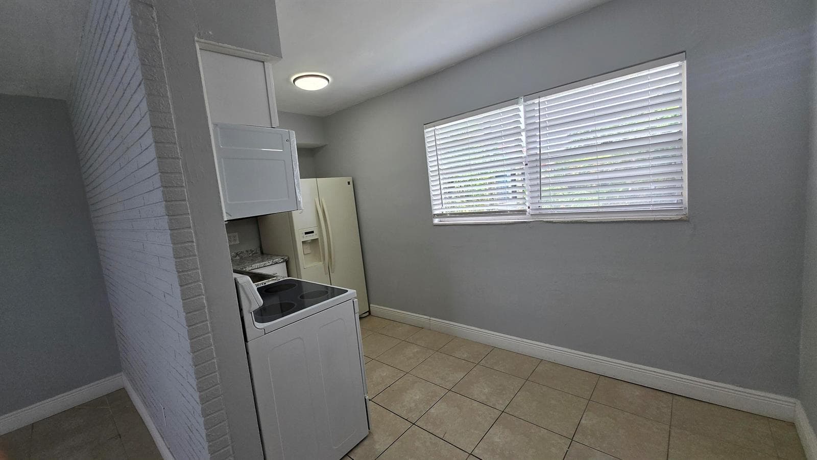 16951 NE 18th Avenue # 14, Miami FL 33162 — 4
