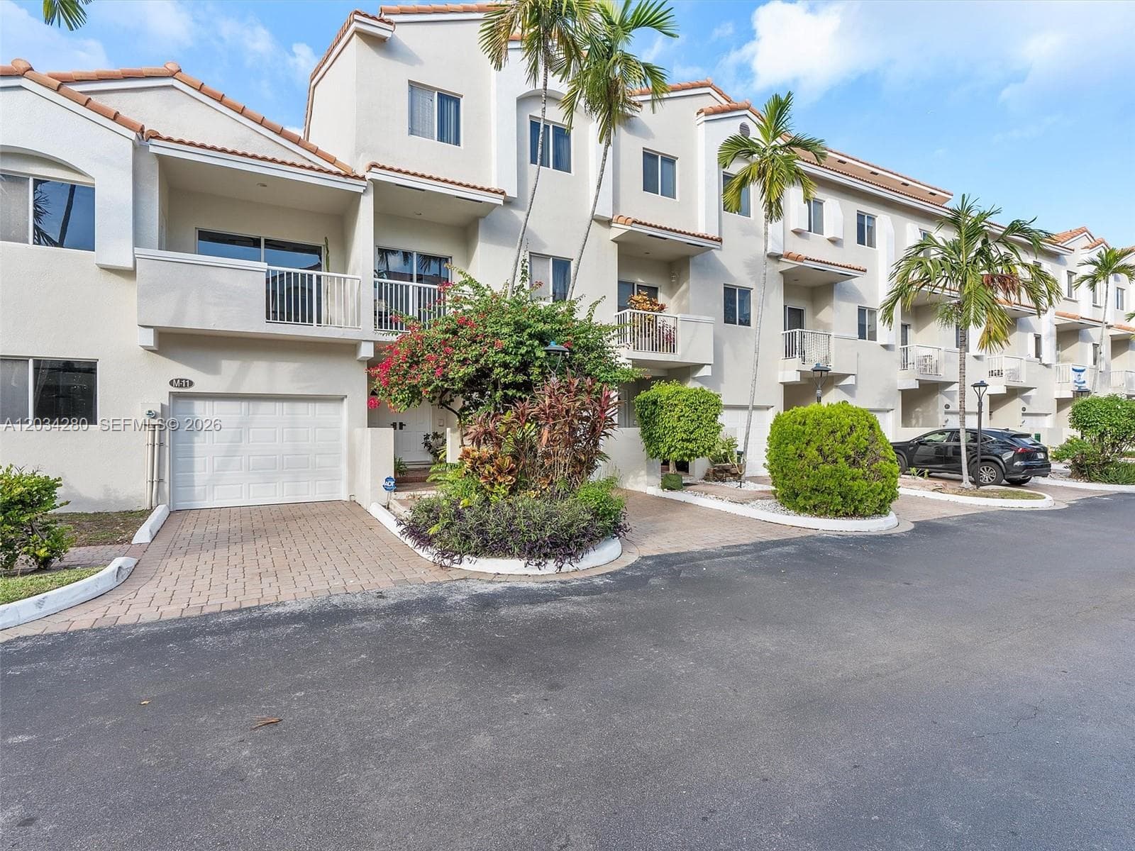 21399 Marina Cove Cir # M12, Aventura FL 33180 — 1
