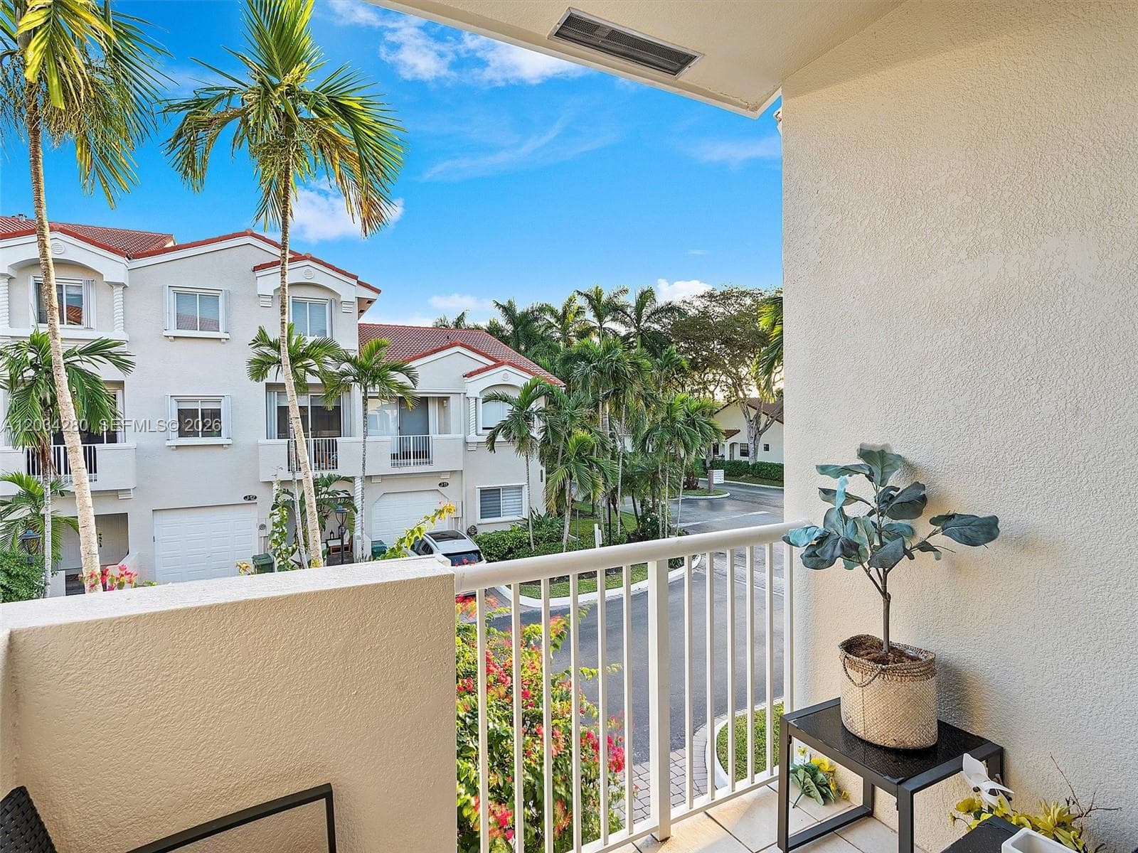 21399 Marina Cove Cir # M12, Aventura FL 33180 — 33