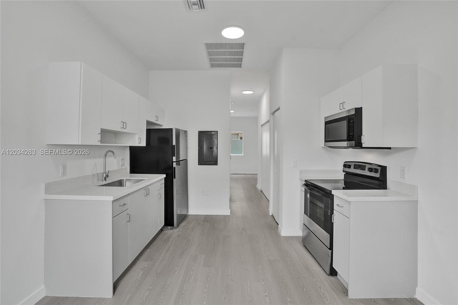 1567 NW 1st St # 3, Miami FL 33125 — 3