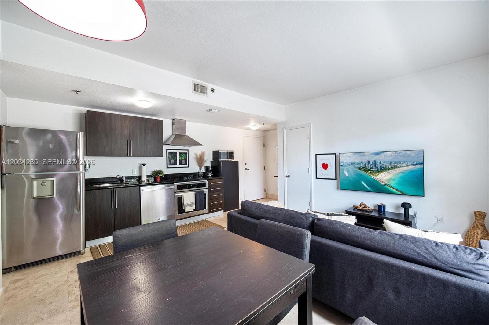 1300 Pennsylvania Ave # 304, Miami Beach FL 33139 — 7